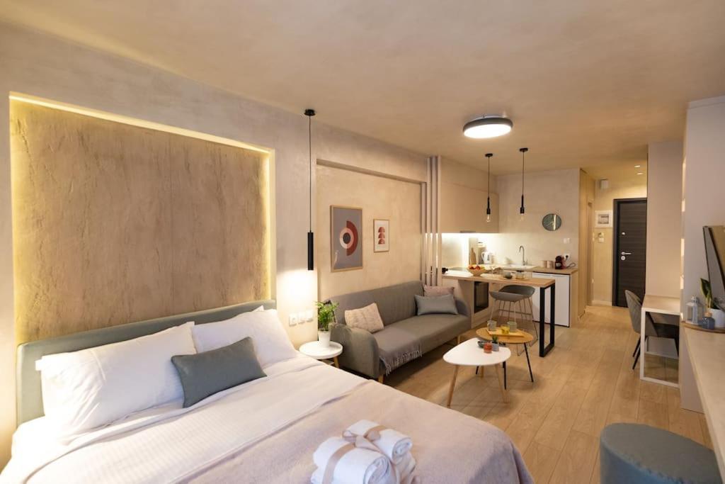 Apo-Zachari Elegant Apartment Larissa Extérieur photo