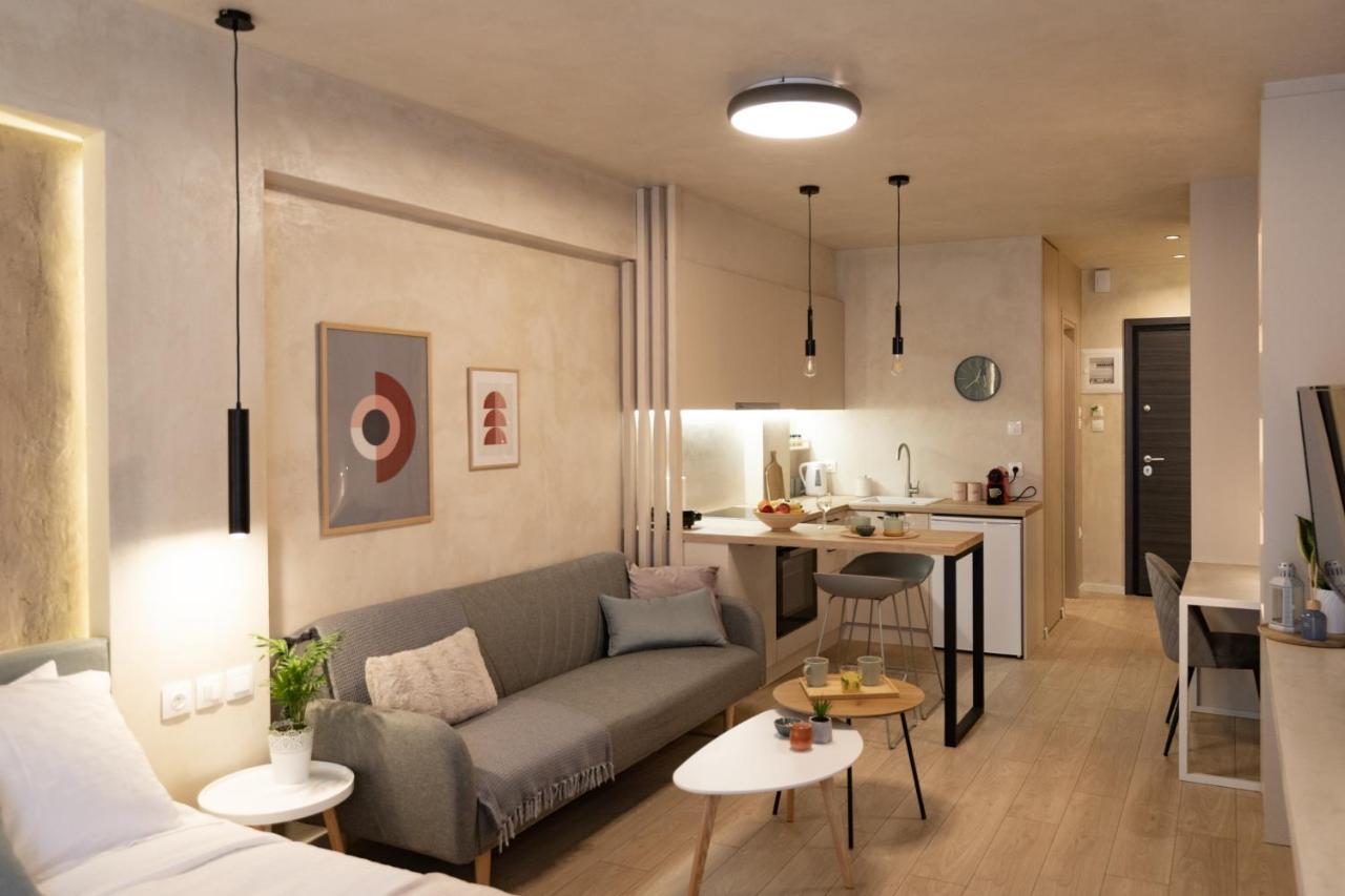 Apo-Zachari Elegant Apartment Larissa Extérieur photo